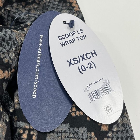 Scoop Women's Print Wrap Top Black Python Print Size XS(0-2) NWT - Picture 2 of 2